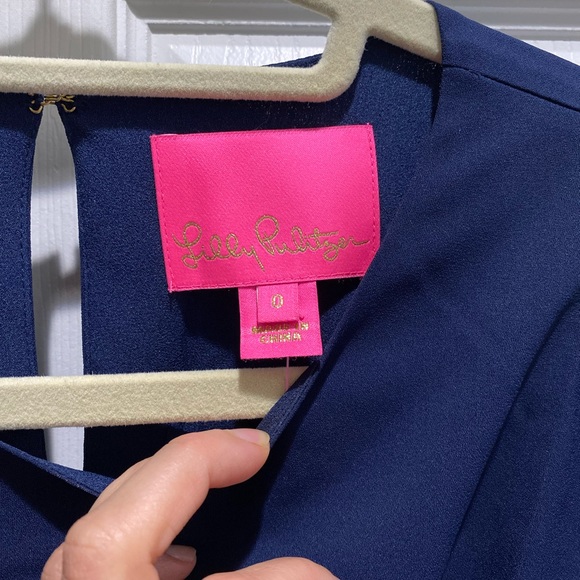 Brand new Lilly Pulitzer dress. Size 0. - Picture 2 of 3